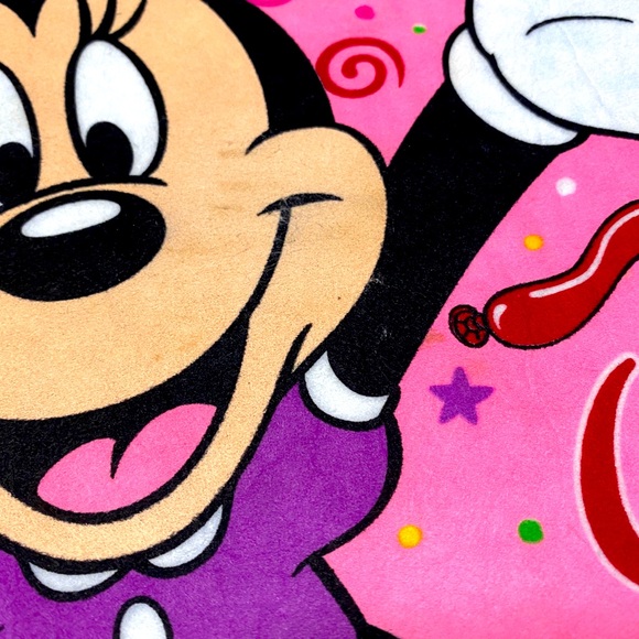 WALT DISNEY WORLD VTG 90’s MINNIE MOUSE PINK SOUVENIR PENNANT FLAG RARE LG 30” - Picture 6 of 13